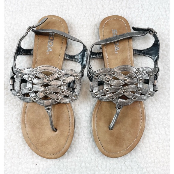 SODA • Silver/Tan Studded Thong Sandals - Picture 16 of 16